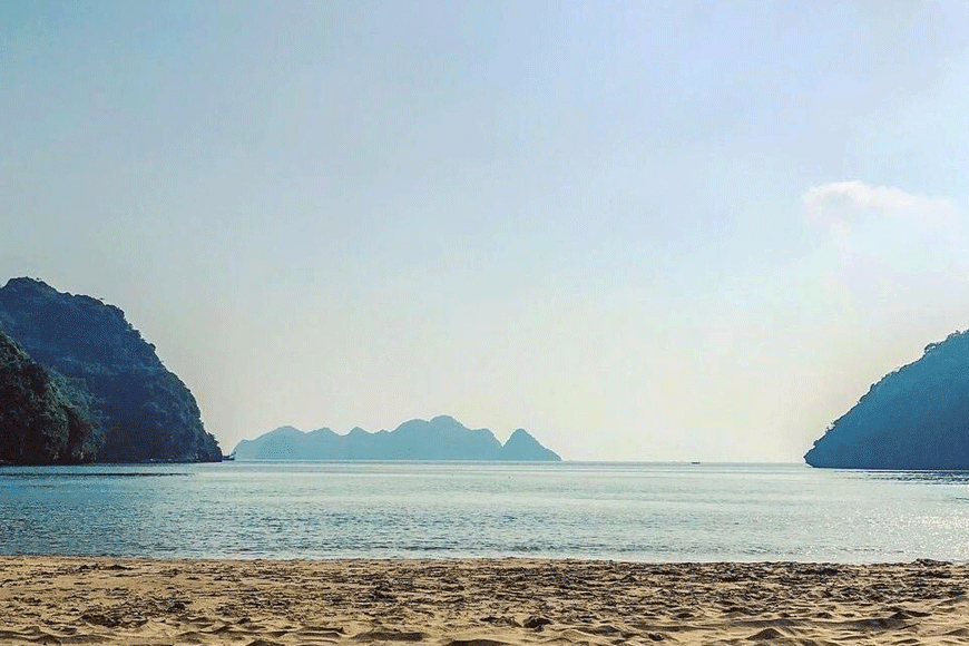 Bãi biển Cát Cò. Ảnh: sưu tầm