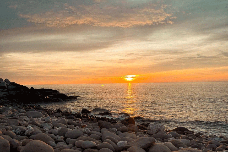 Bãi Đá Trời. Ảnh: sưu tầm