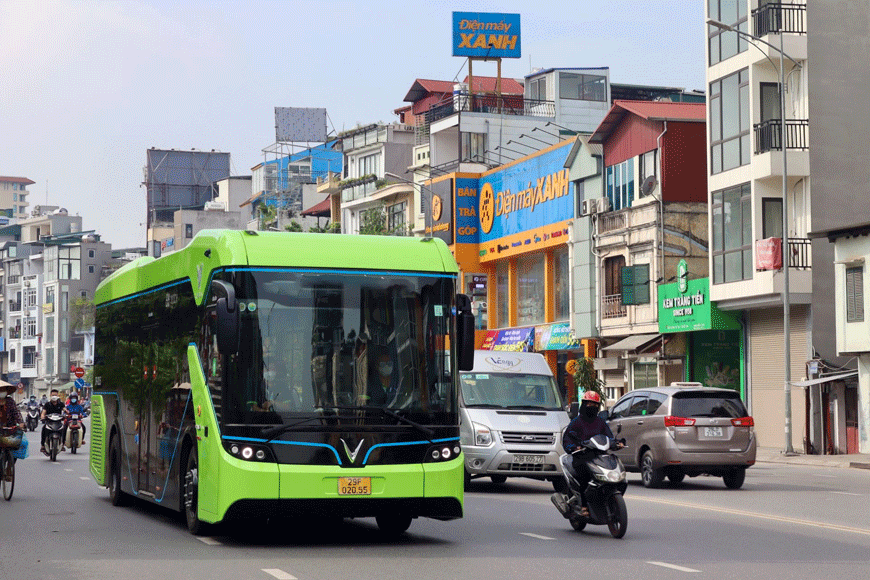 Phương tiện để di chuyển tới Vincom Mega Mall Royal City. Ảnh: sưu tầm