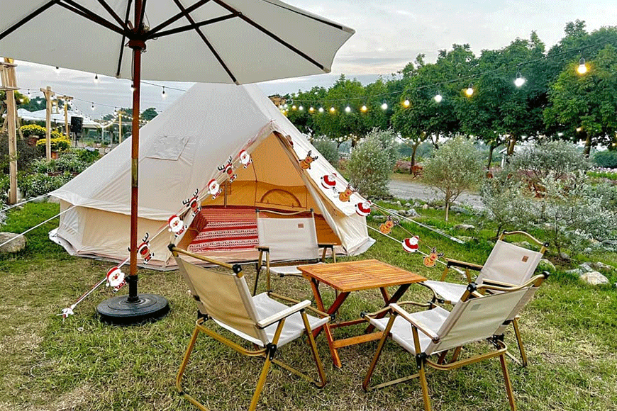 Khu camping, cắm trại nghỉ chân của du khách. Ảnh: sưu tầm