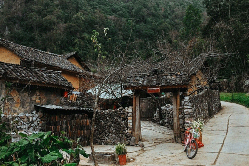 Nhà của Pao . Ảnh: sưu tầm