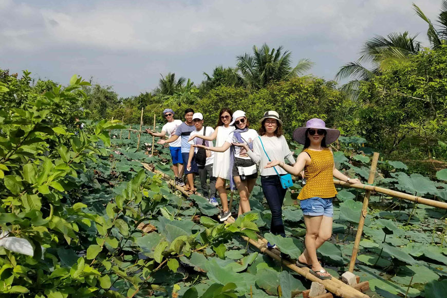 thoi diem tham quan khu du lich bay tien