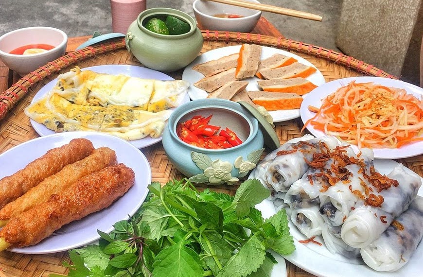 bánh cuốn làng Chuông