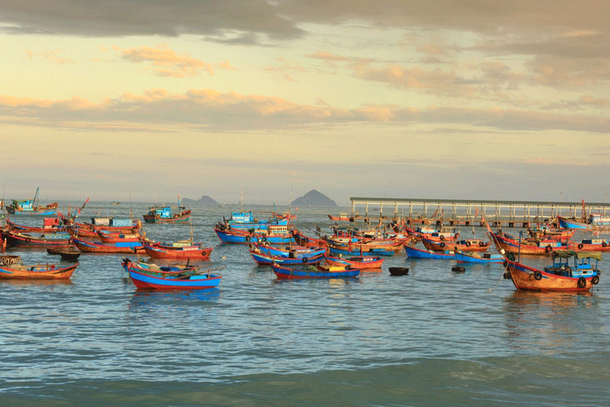 Vẻ đẹp yên bình làng chài Nha Trang. Ảnh: sưu tầm