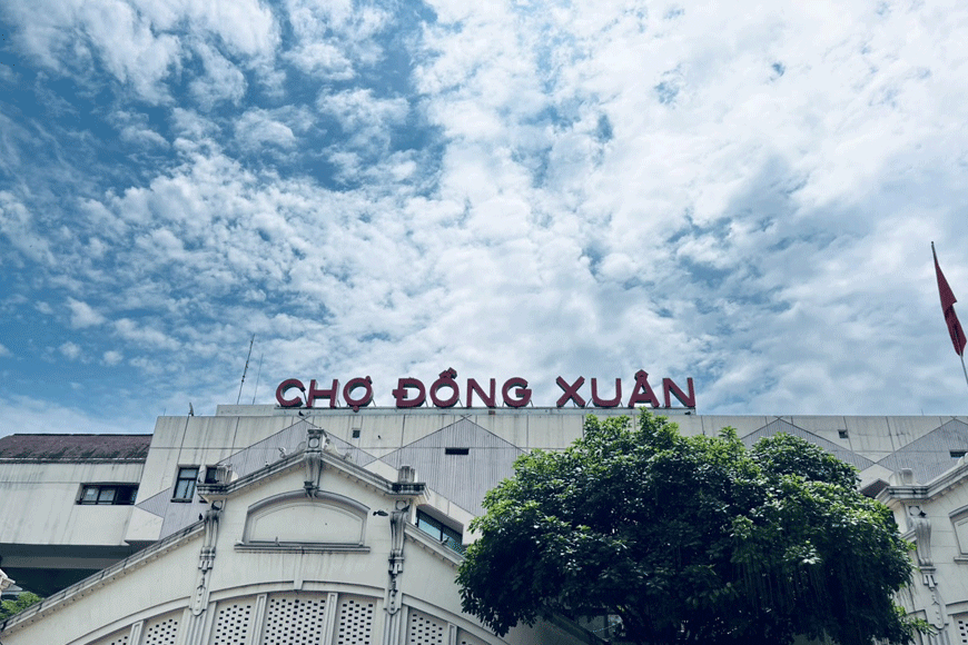 Ghé thăm chợ Đồng Xuân. Ảnh: sưu tầm