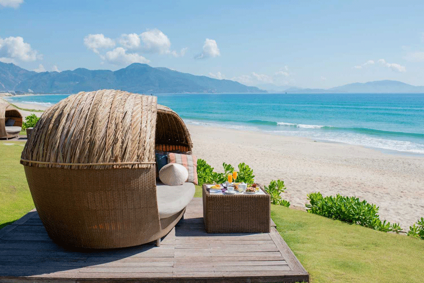 Trọn vẹn trải nghiệm tại Bãi Dài. Ảnh: sưu tầm