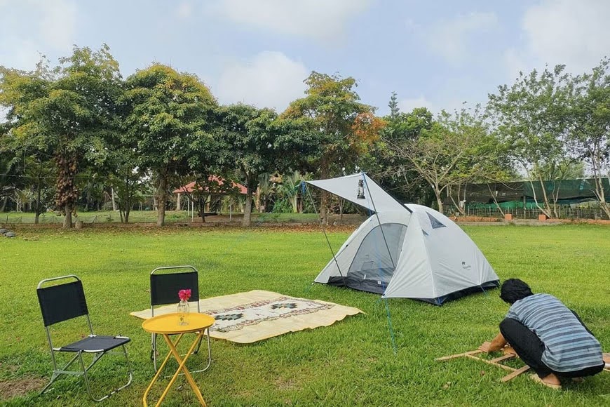 camping nong trang xanh