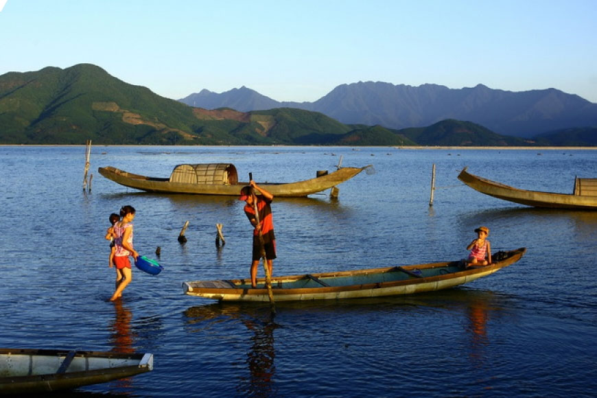 Đầm Cầu Hai. Ảnh: Sưu tầm 