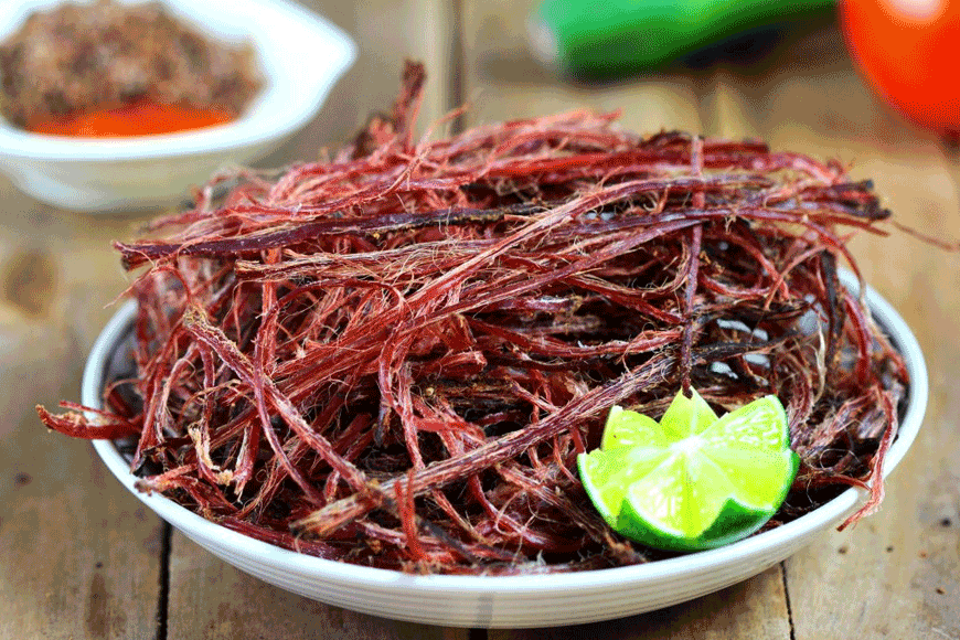 Thịt khô đặc sản thích hợp làm quà. Ảnh: sưu tầm
