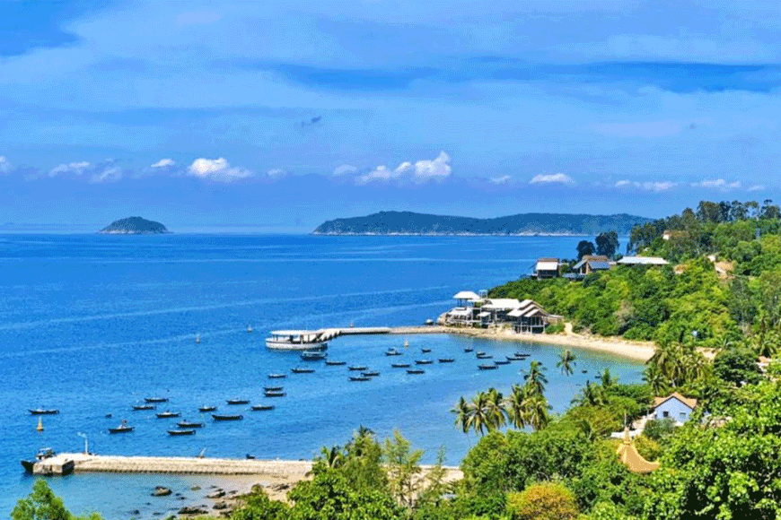 Một trong những bãi biển tuyệt đẹp tại Cù lao Chàm. Ảnh: sưu tầm