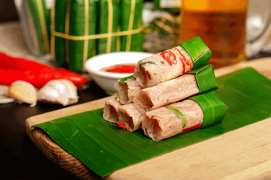 Đặc sản nem chua Thanh Hóa nức tiếng. Ảnh: sưu tầm