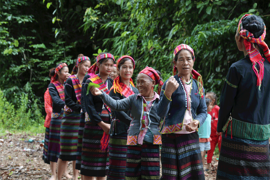 Thời điểm lý tưởng để đến thăm người đồng bào dân tộc nơi đây. Ảnh: sưu tầm