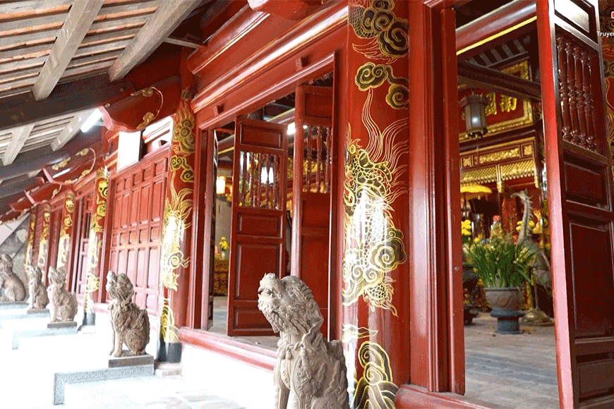 Đến thăm Thái miếu Hậu Lê. Ảnh: sưu tầm