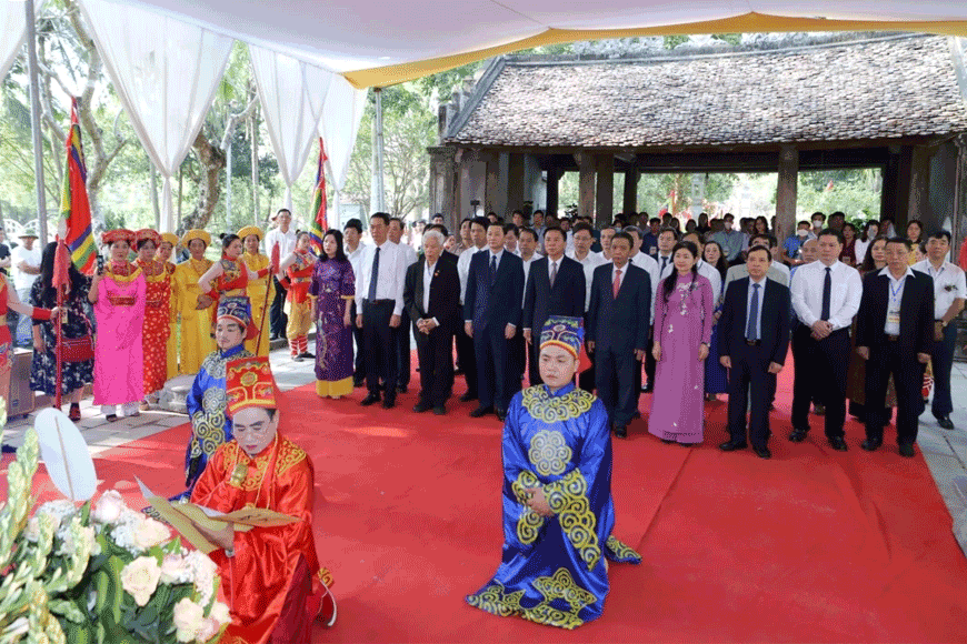Đền thờ Lê Hoàn cổ kính. Ảnh: sưu tầm