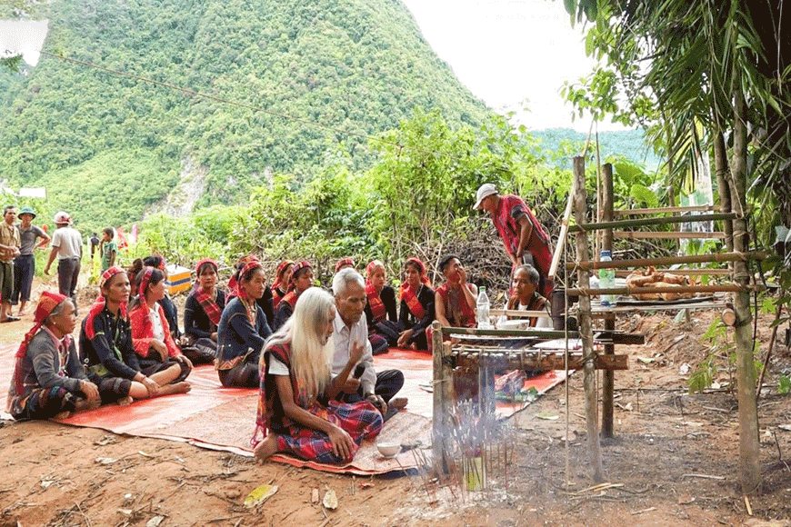 Tìm hiểu tín ngưỡng đẹp được truyền lại. Ảnh: sưu tầm