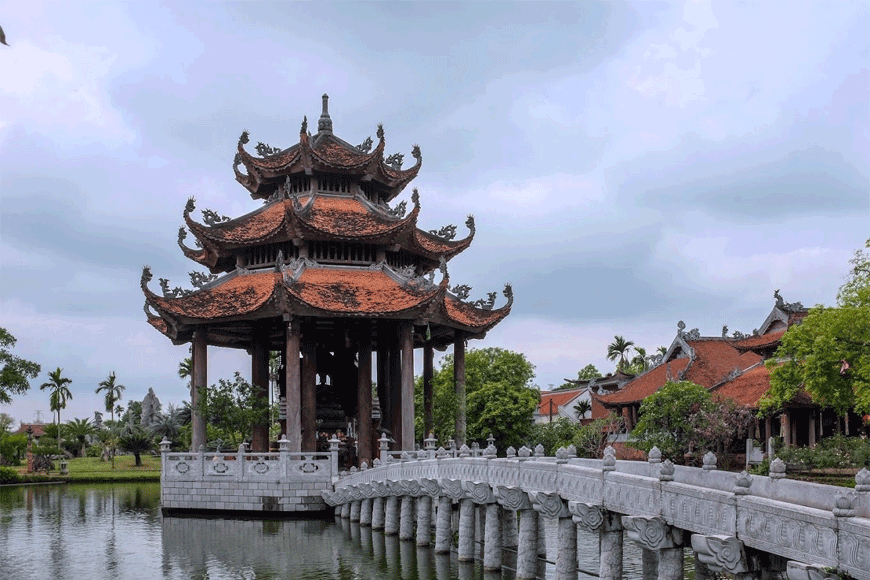 Ngôi đại tự giữa lòng phố Hiến. Ảnh: sưu tầm