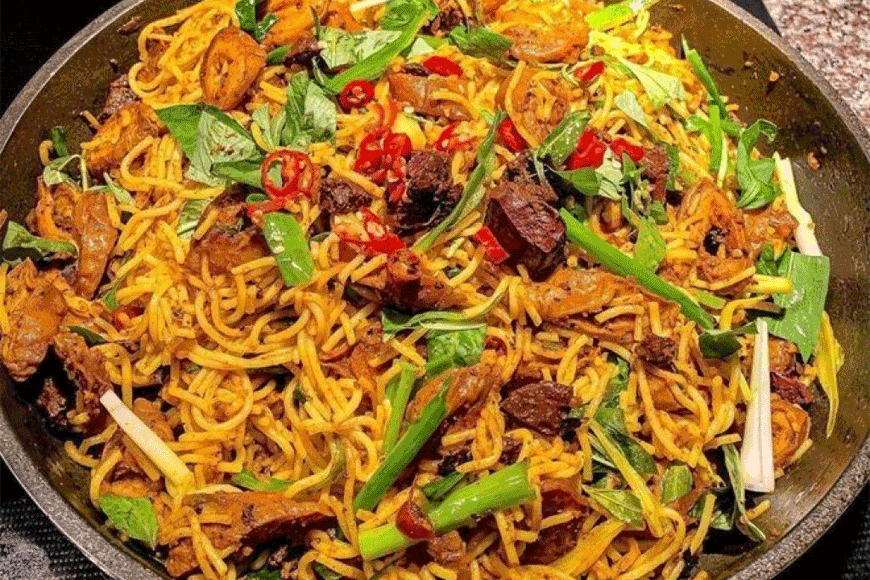 Bún nghệ độc đáo. Ảnh: sưu tầm