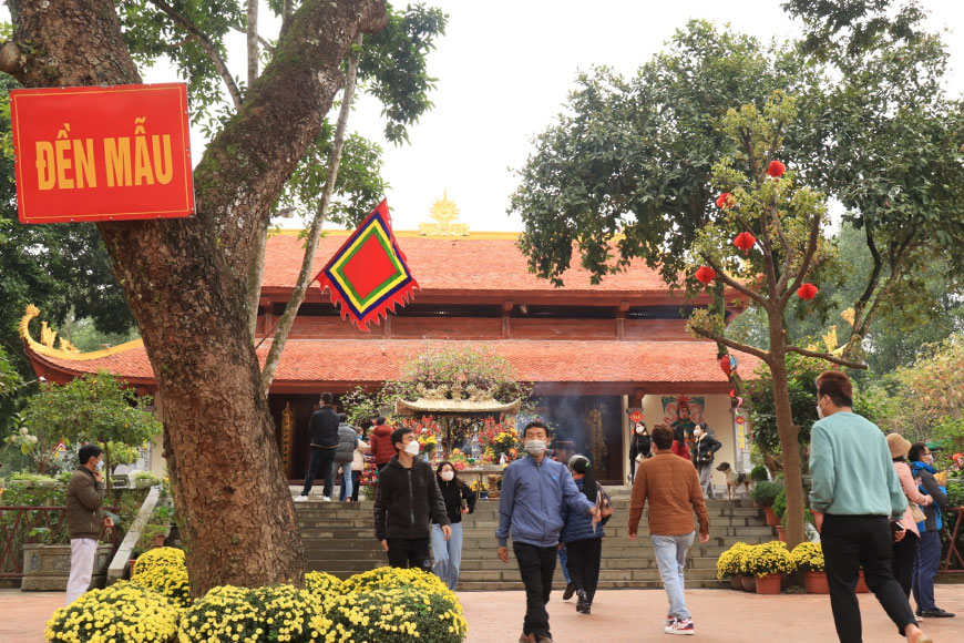 den-mau-phu-na