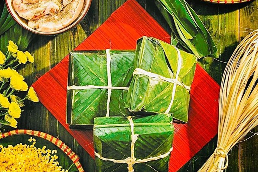 Làng nghề gói bánh chưng, bánh khúc nổi tiếng tại Hà Nội. Ảnh: Sưu tầm 