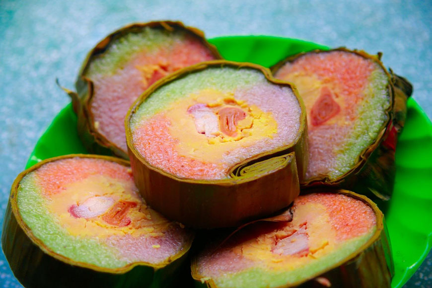 Làng nghề làm bánh tét ngon. Ảnh: Sưu tầm 