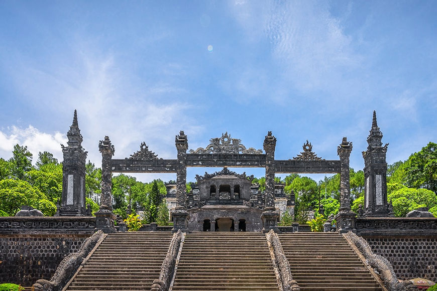 lang-khai-dinh