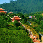 Khám phá vẻ đẹp thiên nhiên xung quanh ATK Định Hóa. Ảnh: sưu tầm