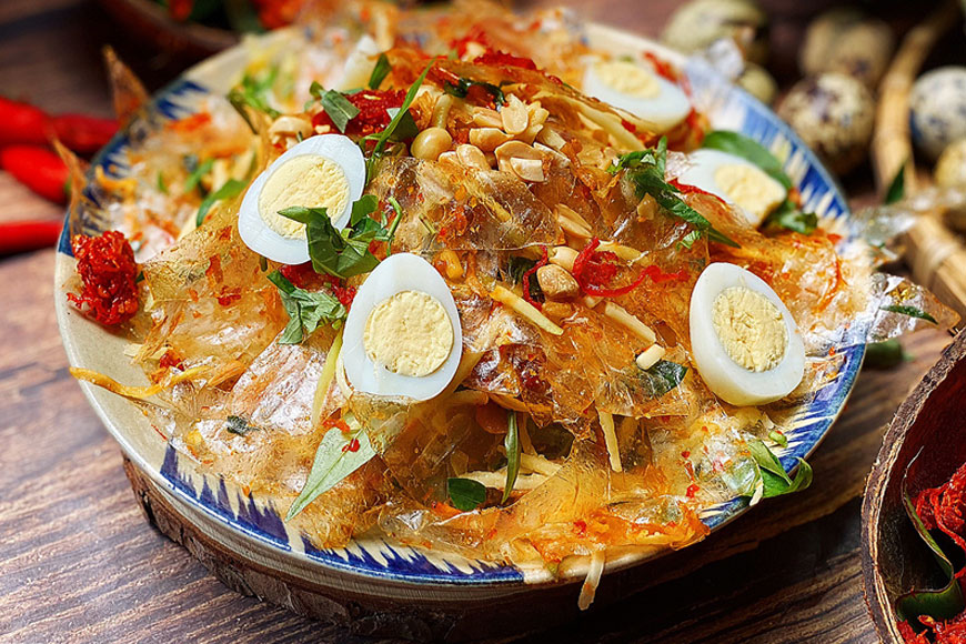 Bánh tráng Tây Ninh là một trong những đặc sản bạn nhất định phải thử. Ảnh: Sưu tầm