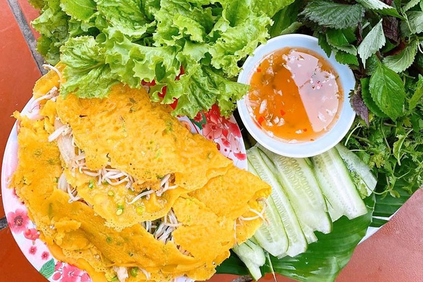 Bạn đã thưởng thức món bánh xèo ốc gạo này chưa? Ảnh: Sưu tầm 