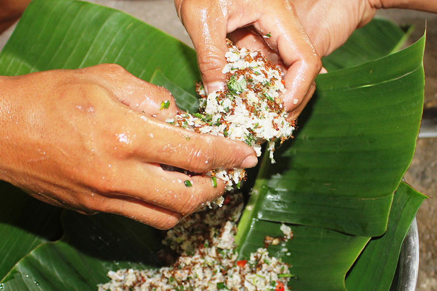 Món gỏi lạ miệng của người Quảng Ngãi (Kon Tum xưa). Ảnh: Sưu tầm 