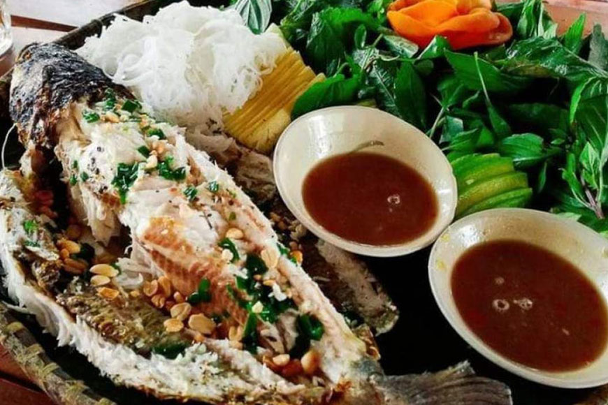 Phương pháp nướng đặc trưng giúp món ăn thêm ngon. Ảnh: Sưu tầm 