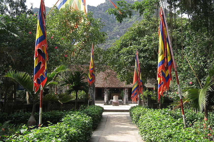 Xuôi dòng lịch sử đền thờ vua Lê Đại Hành ở Ninh Bình 